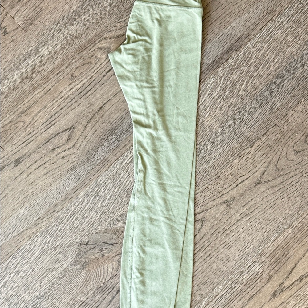 Lululemon Align leggings Sage green